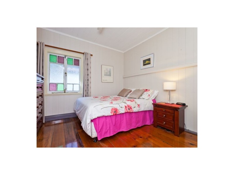 46 Gordon Street, Greenslopes QLD 4120