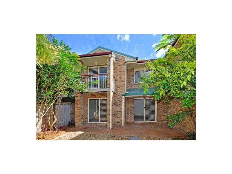 2 / 118  Chester Road, Annerley QLD 4103