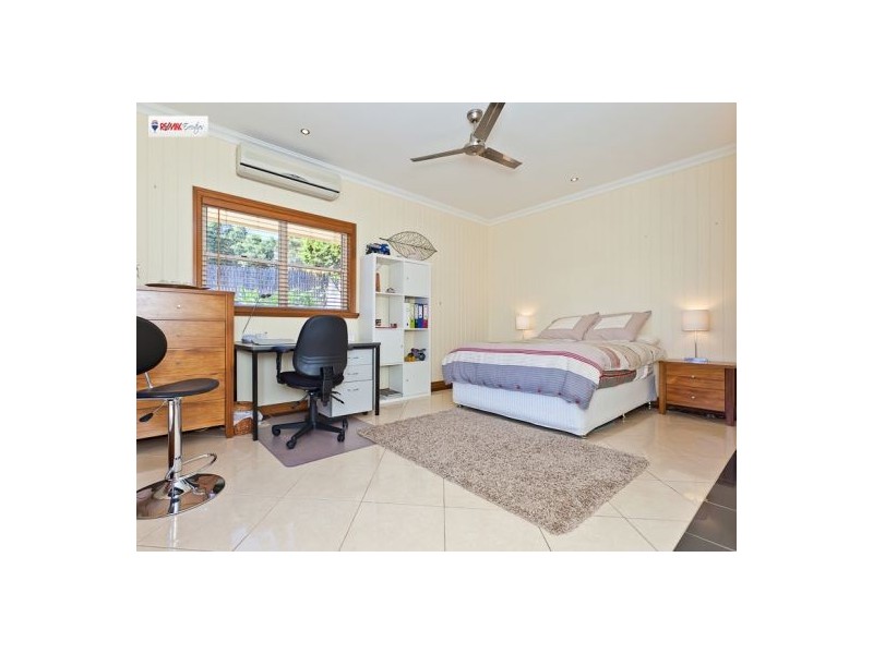 86 Bundah Street, Camp Hill QLD 4152