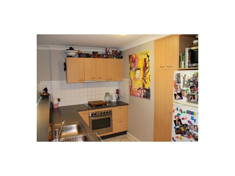 4/380 Cavendish Road, Coorparoo QLD 4151