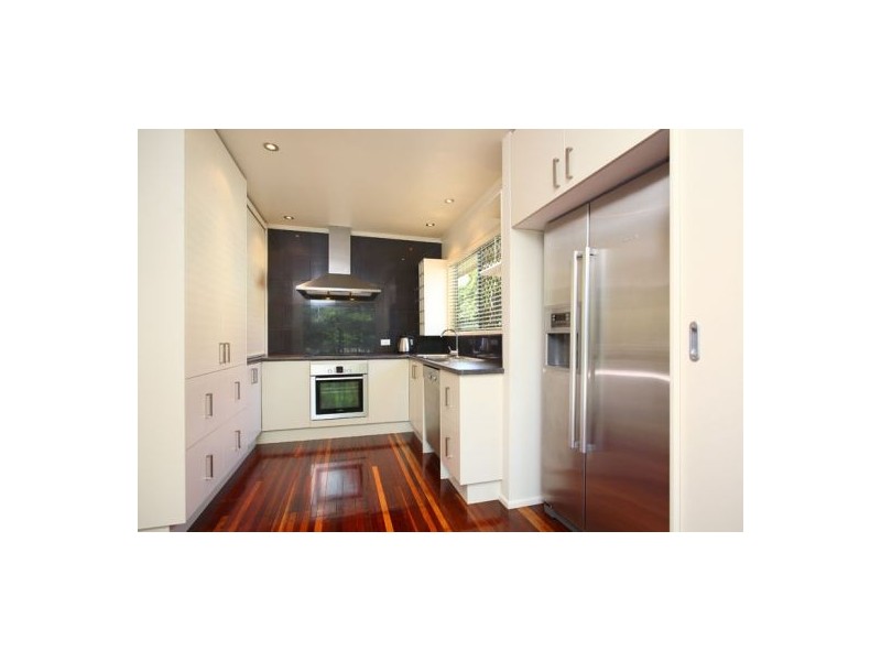 72 Andrew Av, Tarragindi QLD 4121