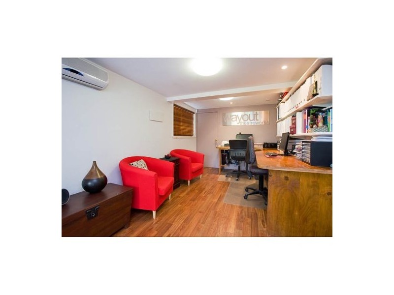 61 Valetta St, Manly QLD 4179