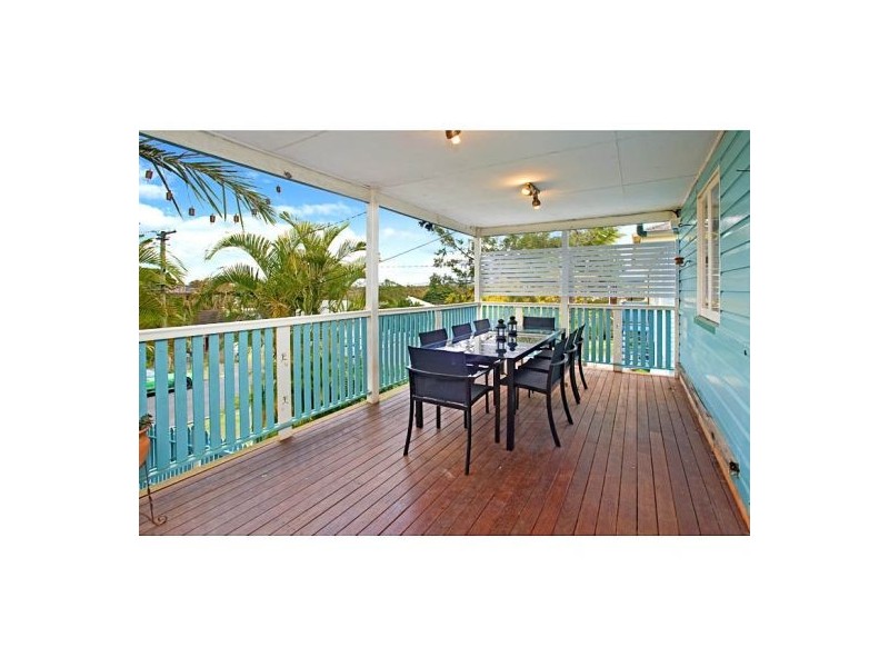 61 Valetta St, Manly QLD 4179