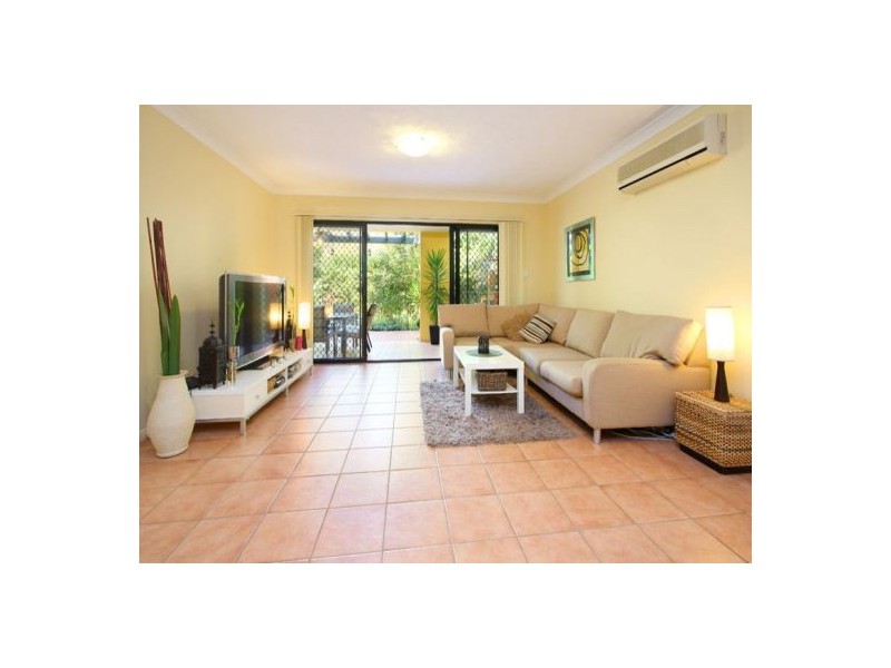 1/87 Victoria Terrace, Greenslopes QLD 4120