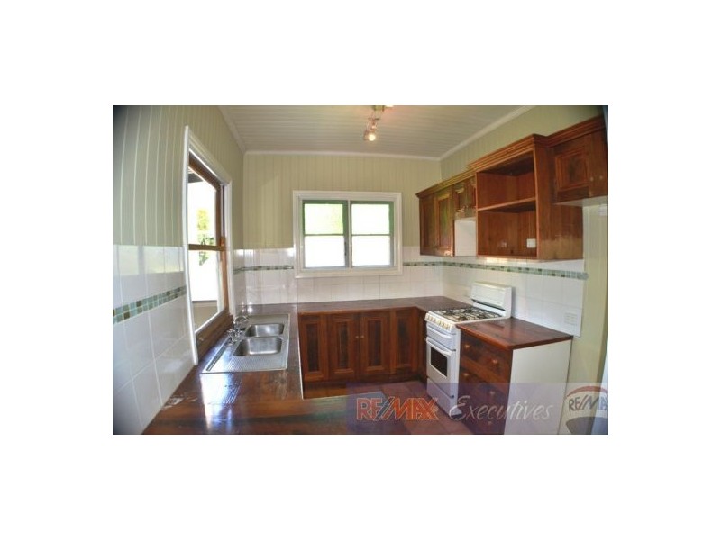 16 View Crescent, Arana Hills QLD 4054