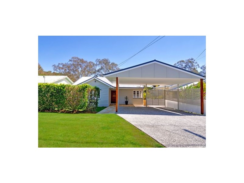 27 Meridian Street, Coorparoo QLD 4151