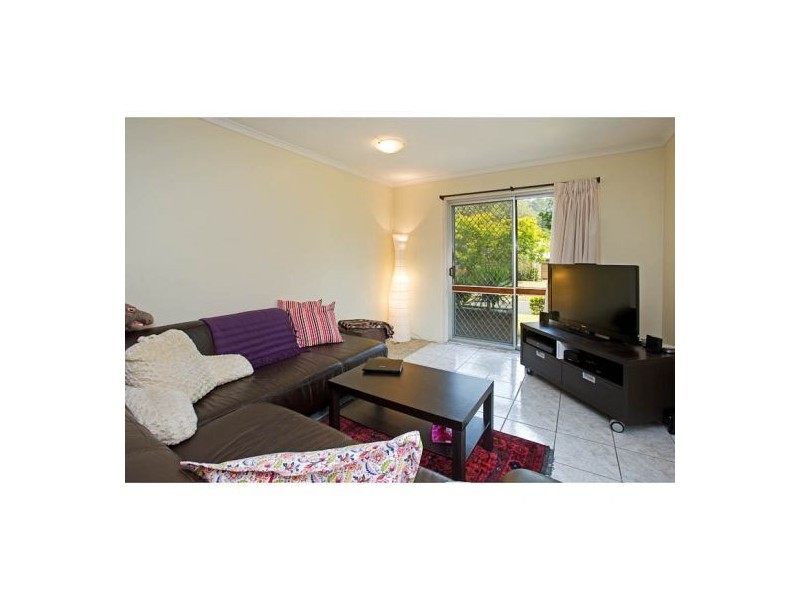 97 Crewe St, Mount Gravatt East QLD 4122