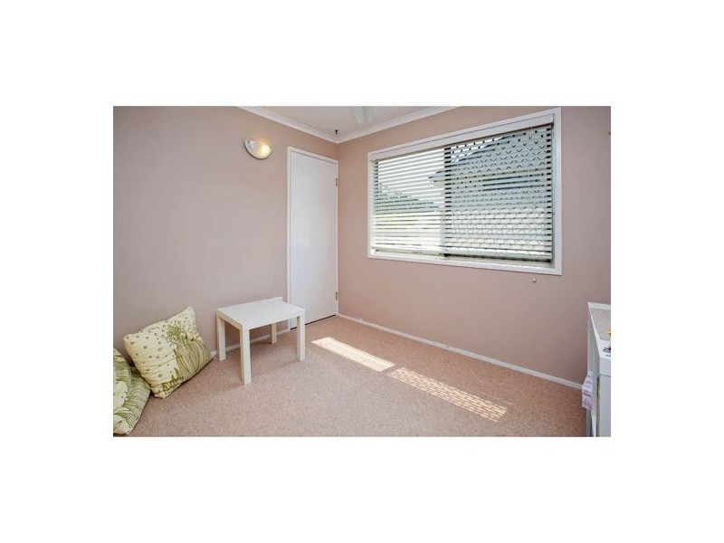 97 Crewe St, Mount Gravatt East QLD 4122