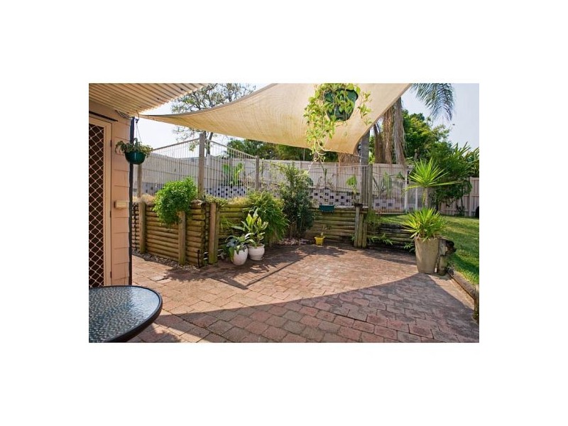 97 Crewe St, Mount Gravatt East QLD 4122