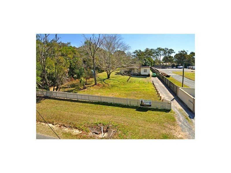 235 Stanbrough Rd, Gumdale QLD 4154