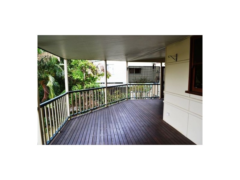 29 Boundary Road, Camp Hill QLD 4152