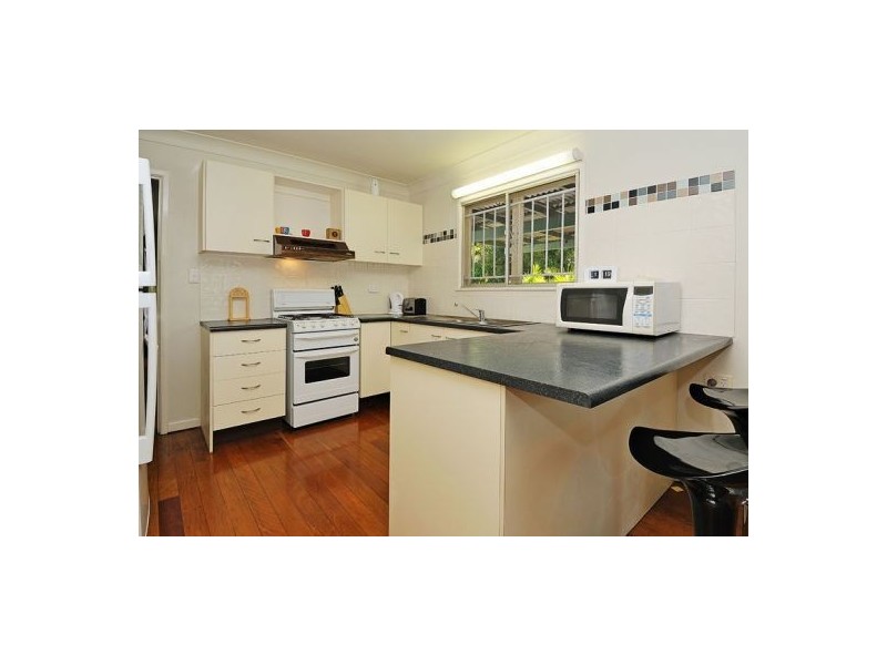 8 Goomerah St, Mount Gravatt East QLD 4122