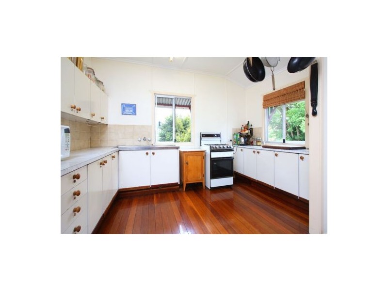 53 Gladstone Street, Coorparoo QLD 4151