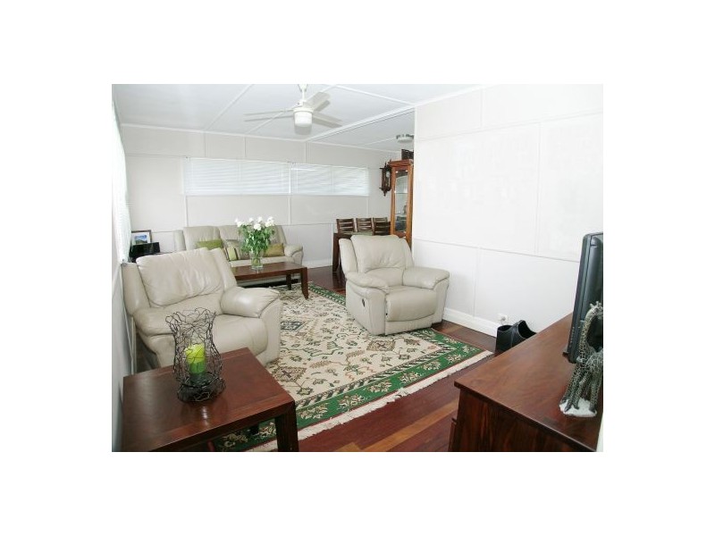 68 Arrol Street, Camp Hill QLD 4152