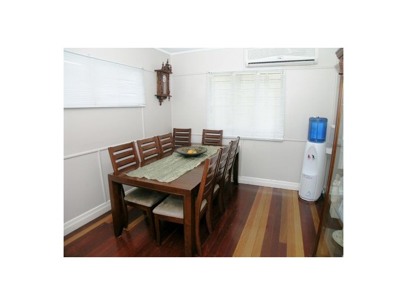 68 Arrol Street, Camp Hill QLD 4152