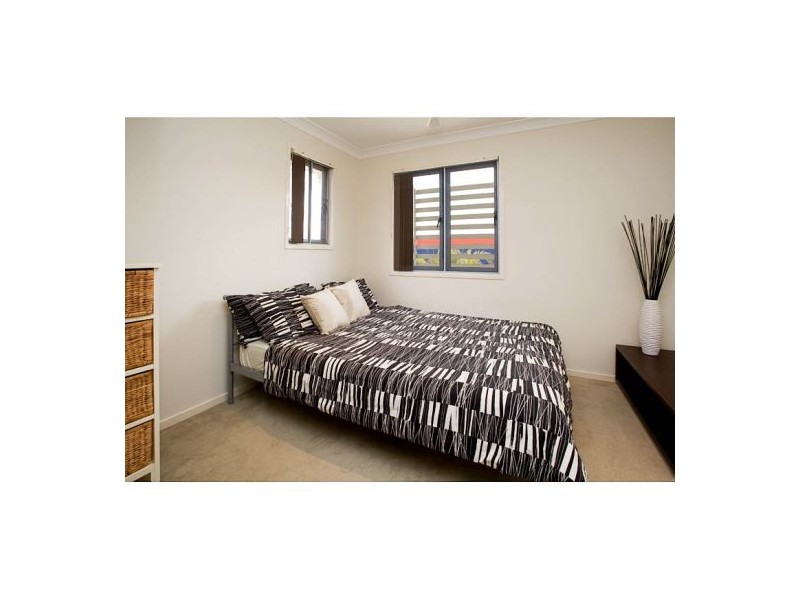 8/17 Fairlawn St, Nathan QLD 4111