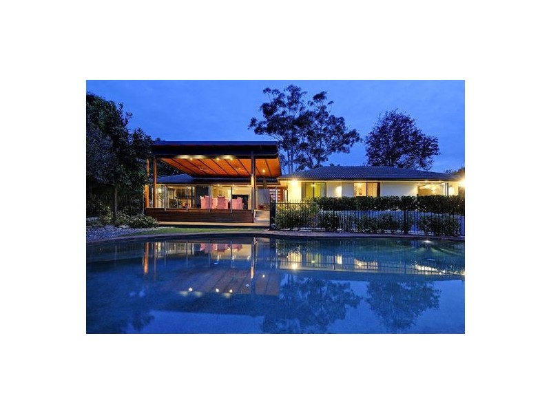 10 Moraunt Street, Carindale QLD 4152