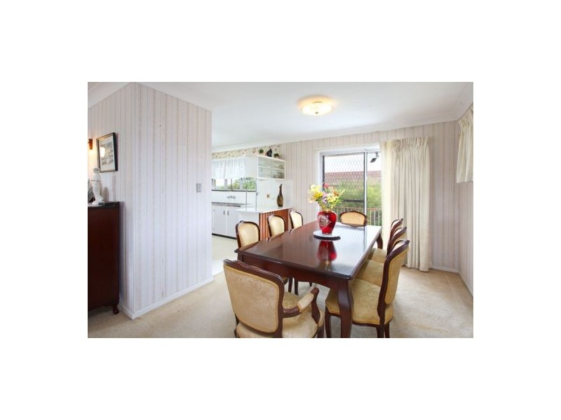 5 Liatoki Street, Mansfield QLD 4122