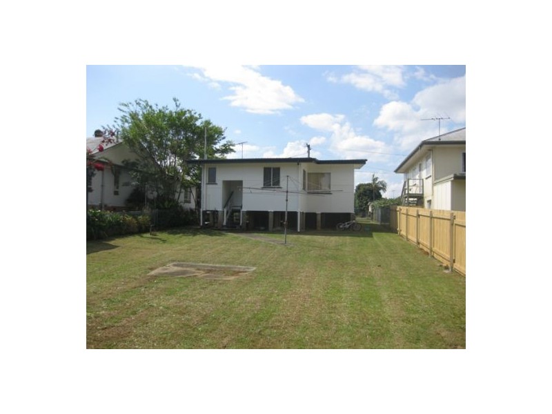 51 Lindwall Street, Upper Mount Gravatt QLD 4122