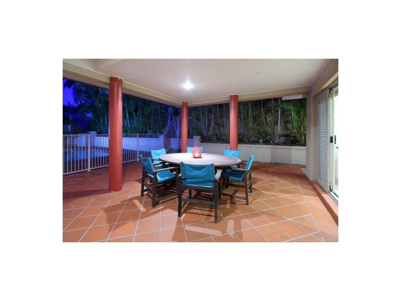 13 Carnoustie Pl, Carindale QLD 4152