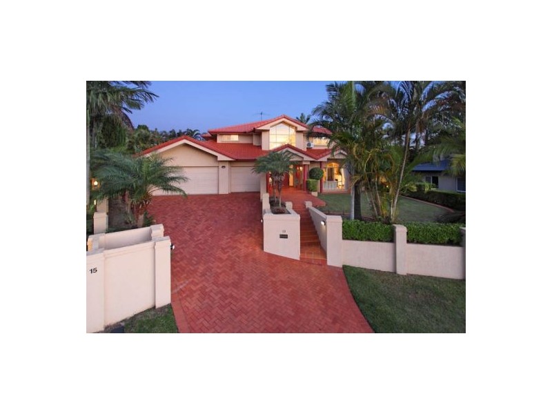 13 Carnoustie Pl, Carindale QLD 4152