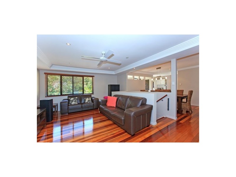 86 Monash Road, Tarragindi QLD 4121