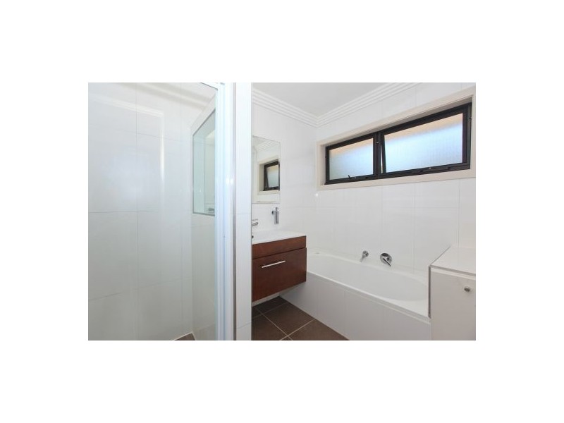 86 Monash Road, Tarragindi QLD 4121
