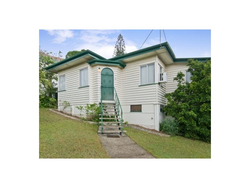 66 Abbotsleigh Street, Holland Park QLD 4121