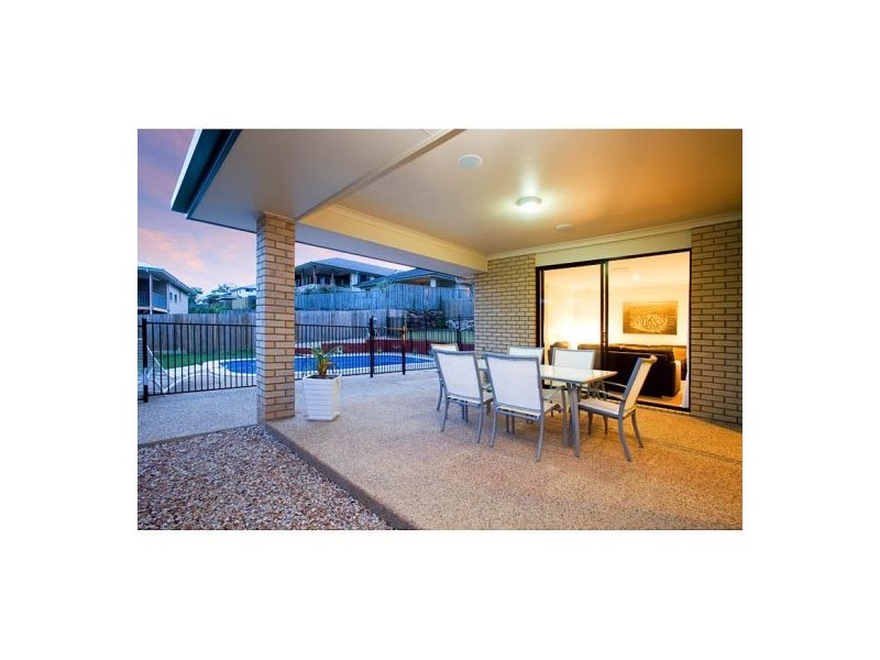 9 Nanny Shailer St, Daisy Hill QLD 4127