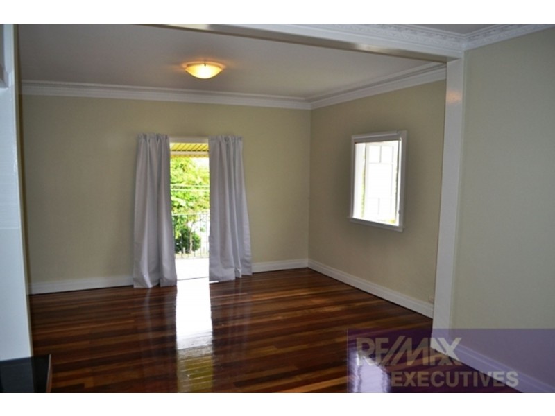 14 Procyon Street, Coorparoo QLD 4151