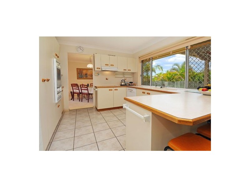 20 Delacroix Pl, Mackenzie QLD 4156