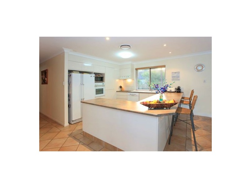 6 The Chase, Forestdale QLD 4118