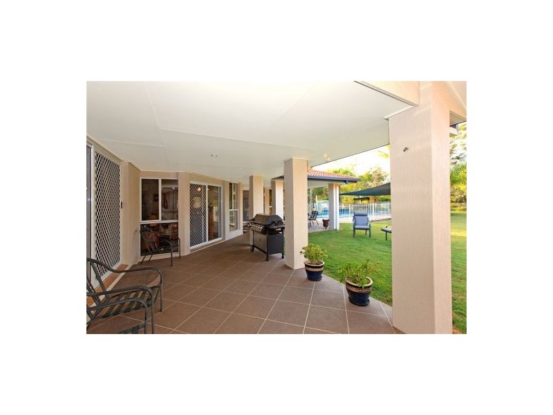 6 The Chase, Forestdale QLD 4118