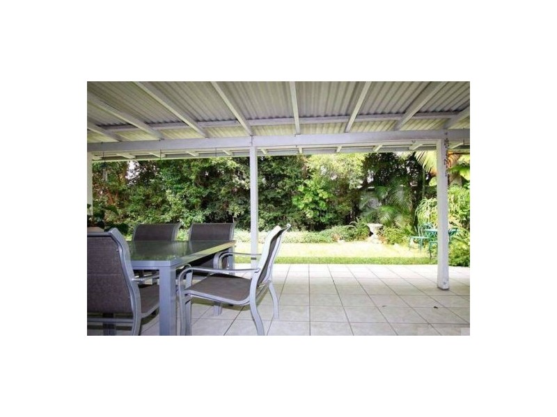 22 Shirland Street, Macgregor QLD 4109