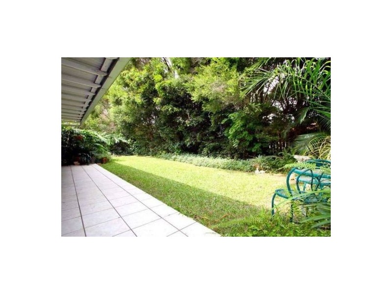 22 Shirland Street, Macgregor QLD 4109