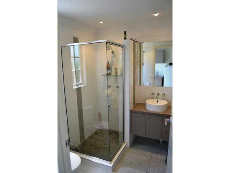 1/31 Weston Street, Coorparoo QLD 4151