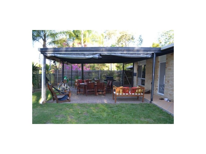 5 Agate Street, Camp Hill QLD 4152