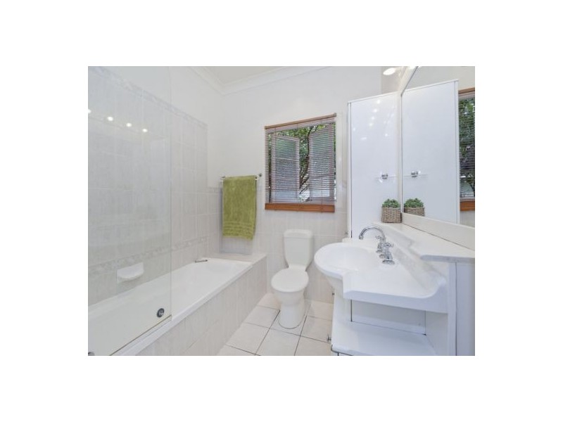 10 Troubridge Street, Mount Gravatt QLD 4122