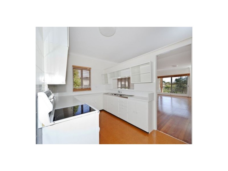 81 Douglas Street, Greenslopes QLD 4120