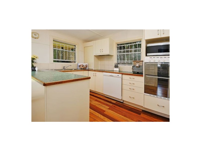 79 Mackay St, Coorparoo QLD 4151