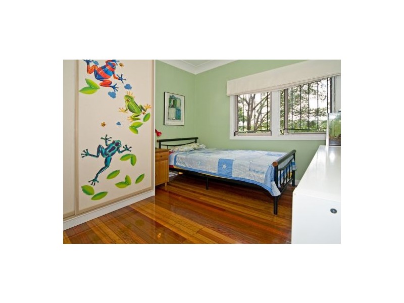 78 Nicholson St, Greenslopes QLD 4120