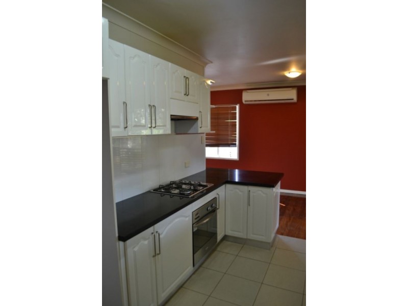 150 Bapaume Road, Holland Park QLD 4121