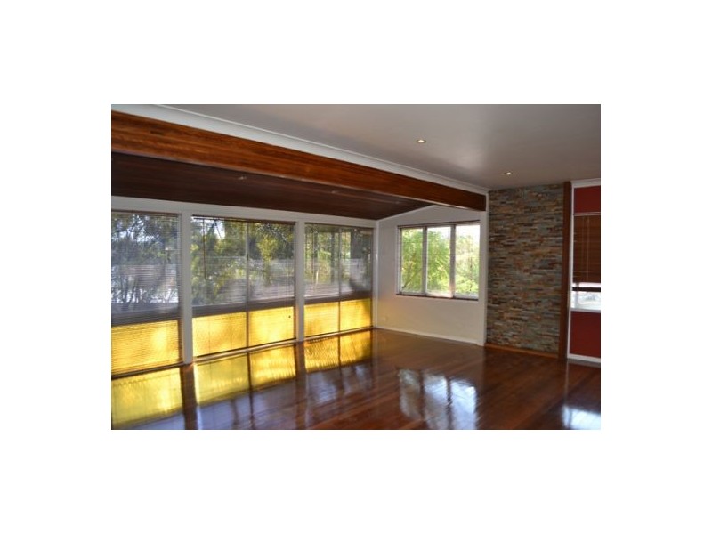 150 Bapaume Road, Holland Park QLD 4121