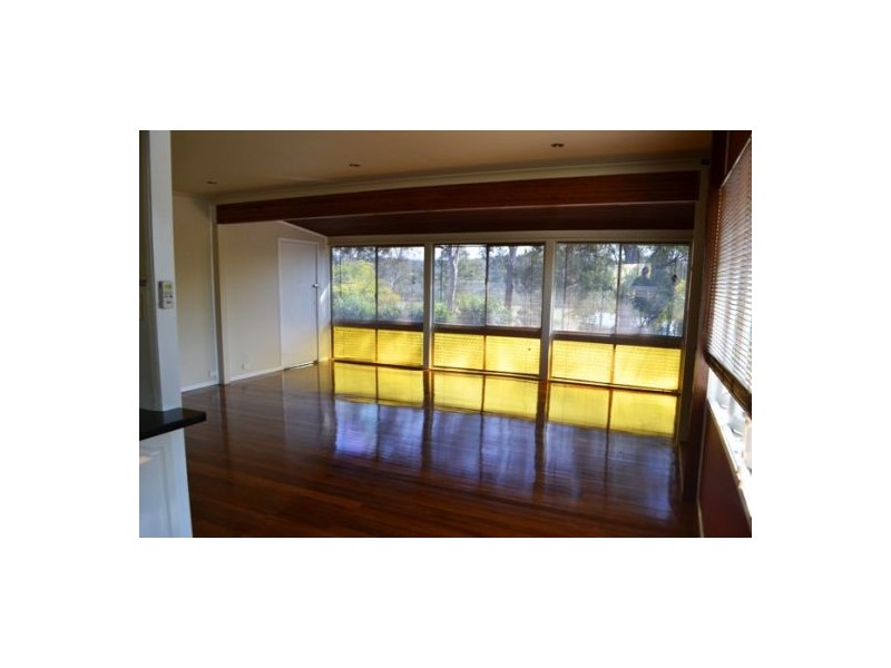 150 Bapaume Road, Holland Park QLD 4121