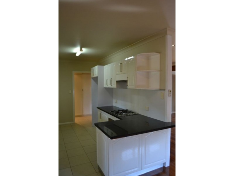 150 Bapaume Road, Holland Park QLD 4121