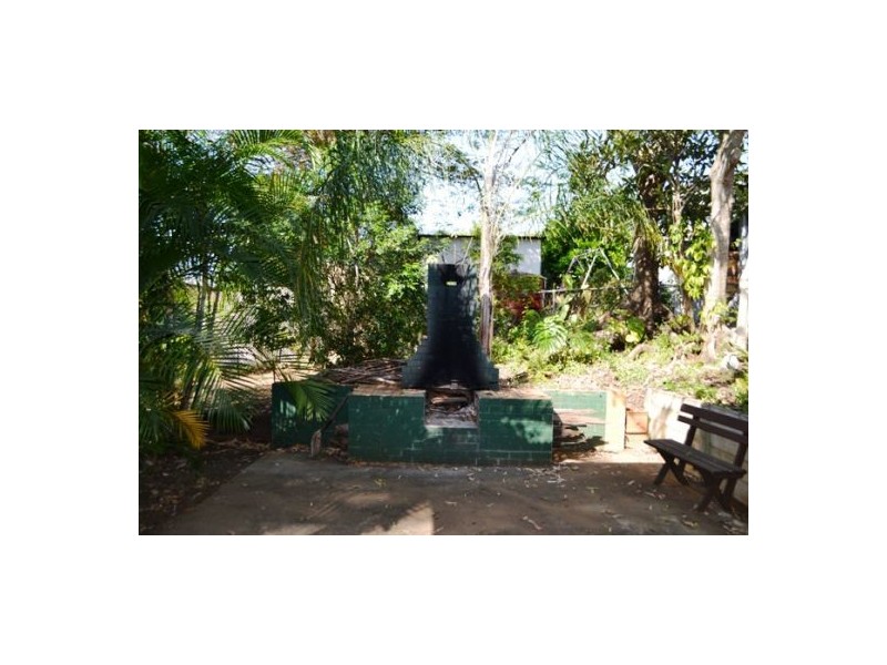 150 Bapaume Road, Holland Park QLD 4121