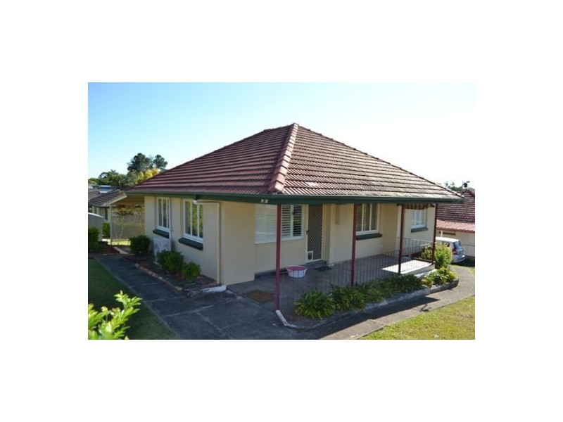 2 Zetland Street, Upper Mount Gravatt QLD 4122