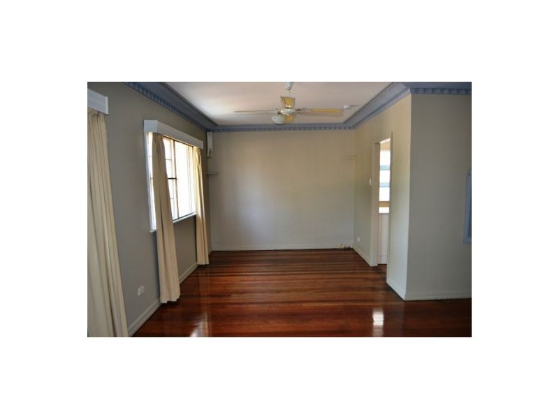 53 Pembroke Street, Carina QLD 4152
