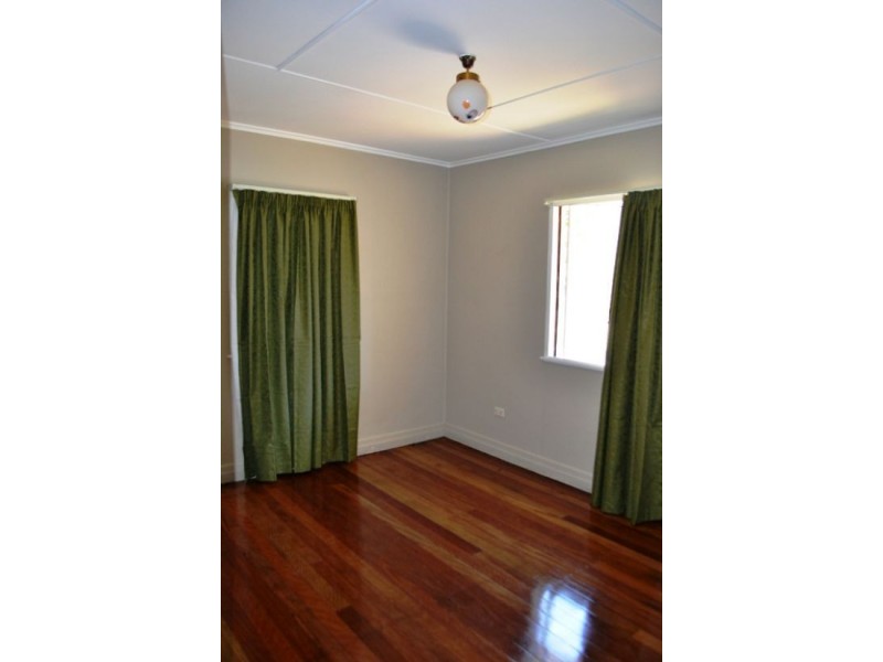 53 Pembroke Street, Carina QLD 4152