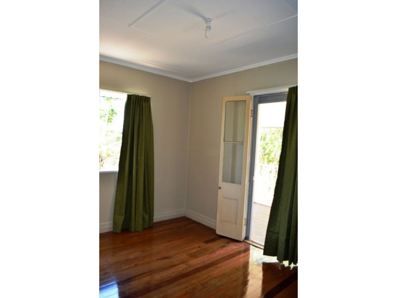 53 Pembroke Street, Carina QLD 4152